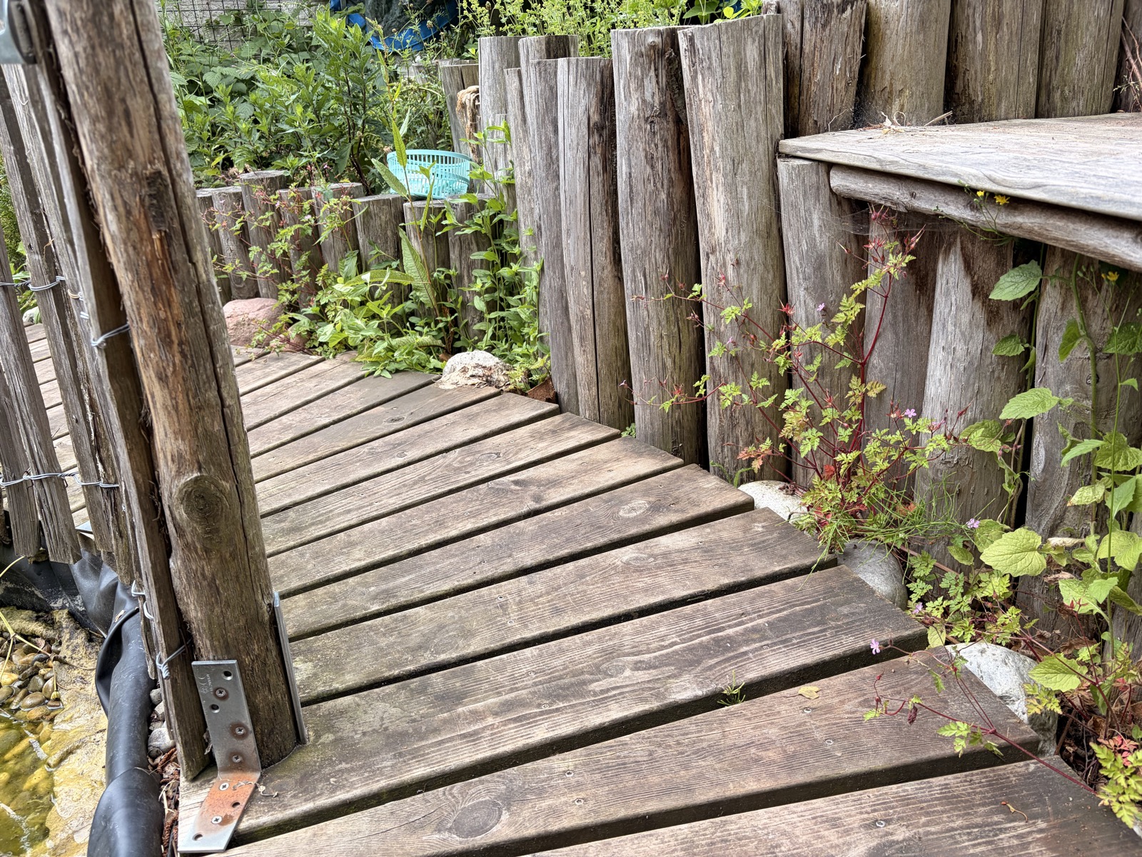 Hout dat weer en wind doorstaat. — foto 2